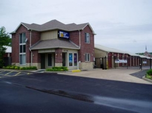 photo of Uncle Bob's Self Storage - Ballwin