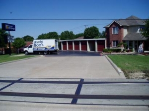 photo of Uncle Bob's Self Storage - Fort Worth - Granbury Rd