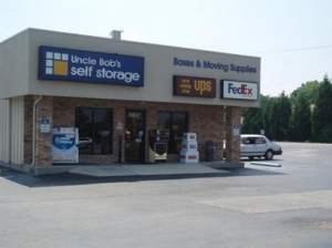 Uncle Bob's Self Storage - Huntsville - 11607 S Memorial Pky - Photo 1