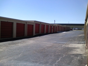 SecurCare Self Storage - Oklahoma City - S I-35 Service Rd. - Photo 9