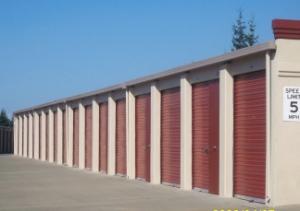 Industrial Self Storage - Photo 2