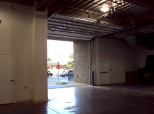The Lock Up Storage Centers - Honolulu - Photo 3