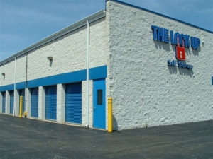 The Lock Up Storage Centers - Lincolnwood - Photo 5