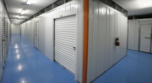 Metro Self Storage - Fort Myers/Tamiami Trl. South - Photo 3
