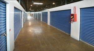 Metro Self Storage - Chicago/W. 79th St. - Photo 4