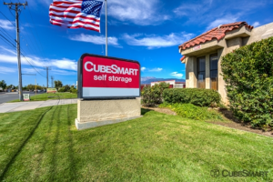 CubeSmart Self Storage - Rialto - 1238 West Baseline