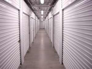 Elite Storage - Photo 2