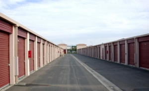 Crossroads Self Storage - Santa Maria - Photo 3