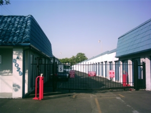 Your Storage Place - San Antonio - Fredricksburg Rd. - Photo 5