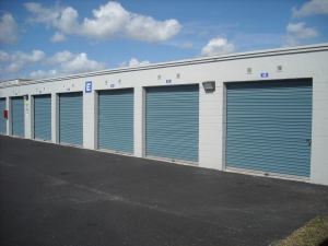 Doral Self Storage - Photo 3