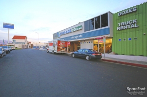 Storage Etc. - Los Feliz