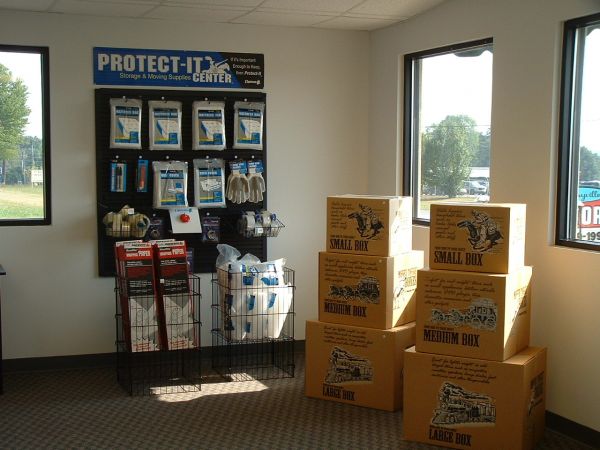 Murrayville Self Storage - 5162 Thompson Bridge Rd