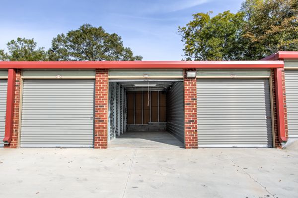 Storage Xxtra Hwy 74 North - 109 Kirkley Road
