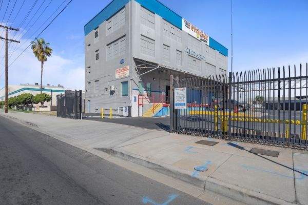 US Storage Centers - Vernon - 4250 S Alameda St