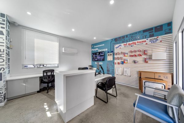US Storage Centers - Vernon - 4250 S Alameda St