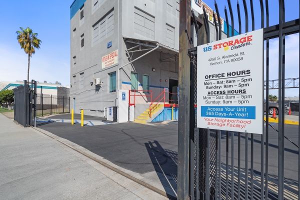 US Storage Centers - Vernon - 4250 S Alameda St