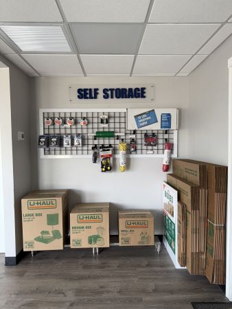 Storage America - Port Charlotte - 1145 Capricorn Blvd