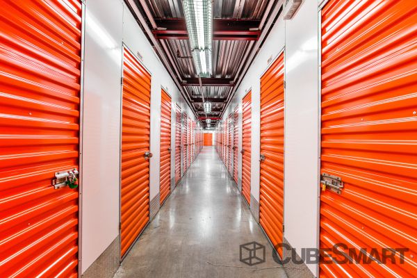 CubeSmart Self Storage - Bronx - 1980 White Plains Rd - 1980 White Plains Rd