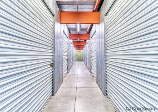 CubeSmart Self Storage - Victorville - 13627 Amargosa Rd