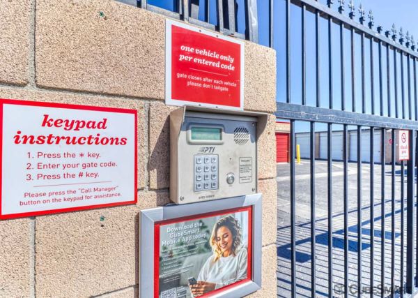 CubeSmart Self Storage - Victorville - 13627 Amargosa Rd
