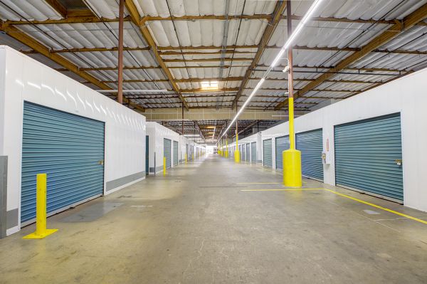 Security Public Storage - 7301 Franklin Blvd