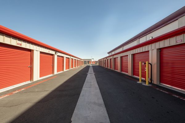Security Public Storage - 7301 Franklin Blvd