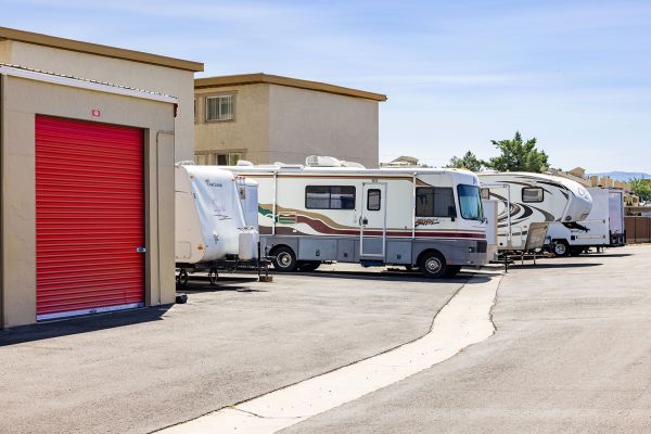 Security Public Storage - 506 El Rancho Dr
