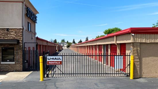 Security Public Storage - 3941 McHenry Ave