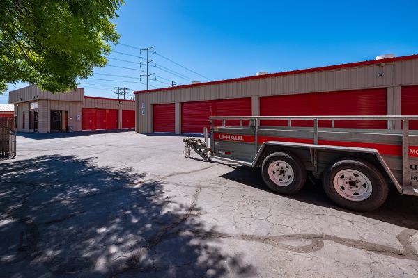 Security Public Storage - 3032 Dale Ct