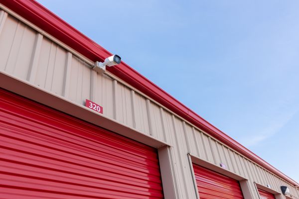 Security Public Storage - 316 E Lathrop Rd