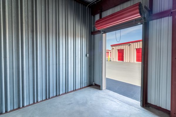 Security Public Storage - 316 E Lathrop Rd