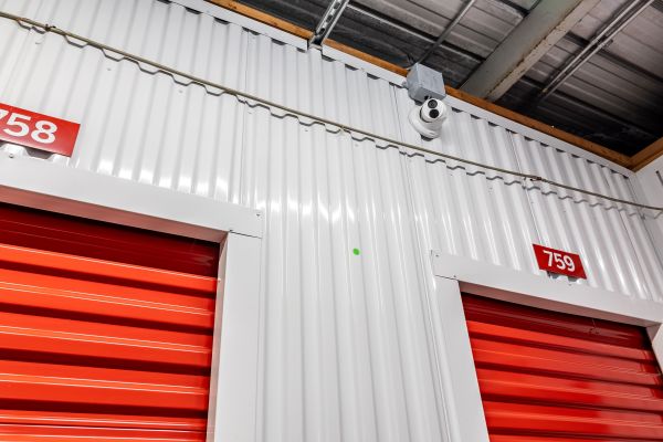 Security Public Storage - 1401 Woodland Ave