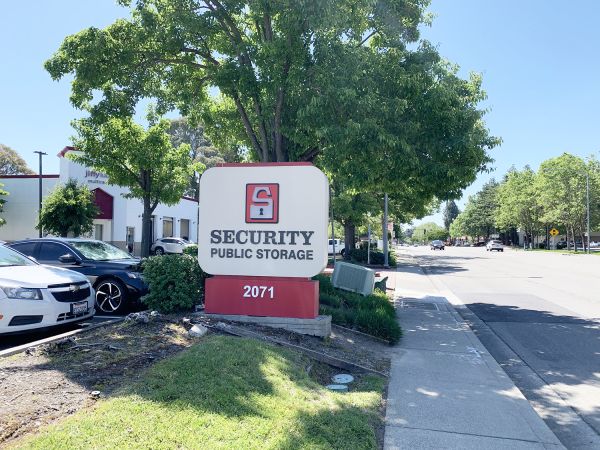 Security Public Storage - 2071 Camino Ramon