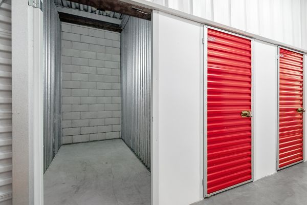 Security Public Storage - 271 Sun Way
