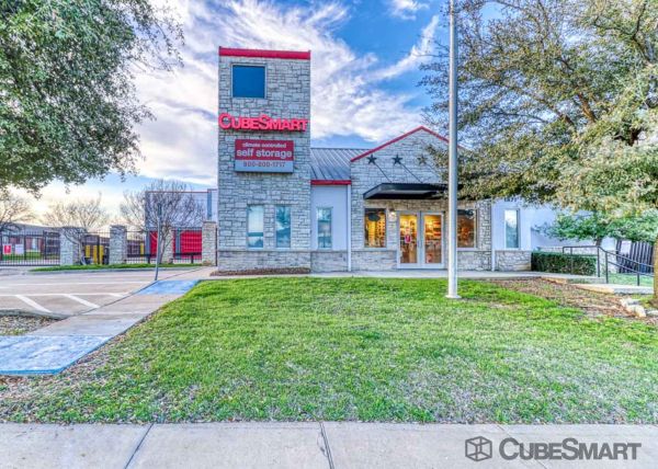 CubeSmart Self Storage - Mansfield - 1871 Country Club Dr - 1871 Country Club Dr