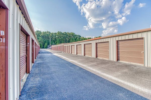West Creek Self Storage - 421 US-9