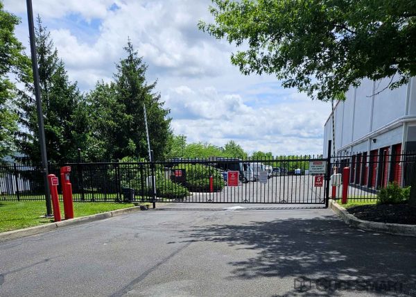 CubeSmart Self Storage - Montgomeryville - 1044 Bethlehem Pike