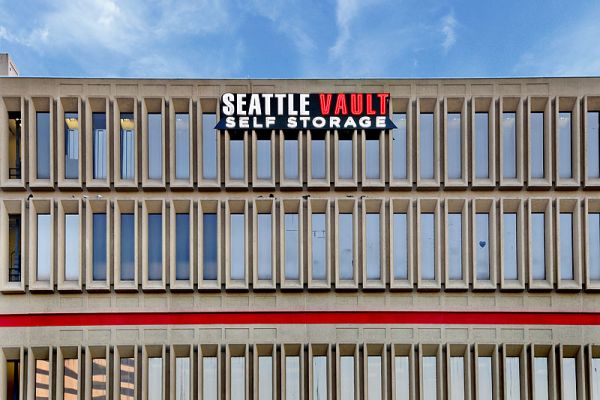 Seattle Vault Self Storage - 1800 Terry Ave