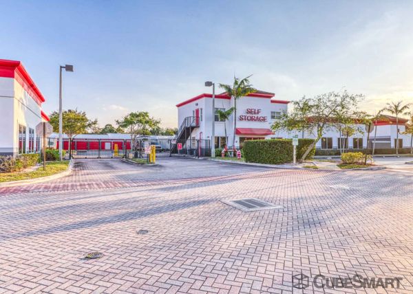 CubeSmart Self Storage - West Palm Beach - 5058 Forest Hill Blvd - 5058 Forest Hill Blvd