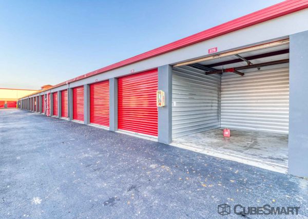 CubeSmart Self Storage - West Palm Beach - 5058 Forest Hill Blvd - 5058 Forest Hill Blvd