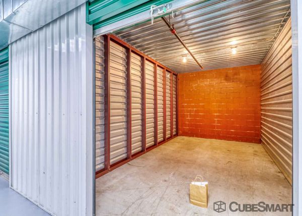 CubeSmart Self Storage - Somerset - 57 Veronica Ave - 57 Veronica Ave