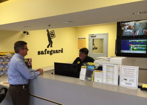 Safeguard Self Storage - Darien - 8131 Lemont Road