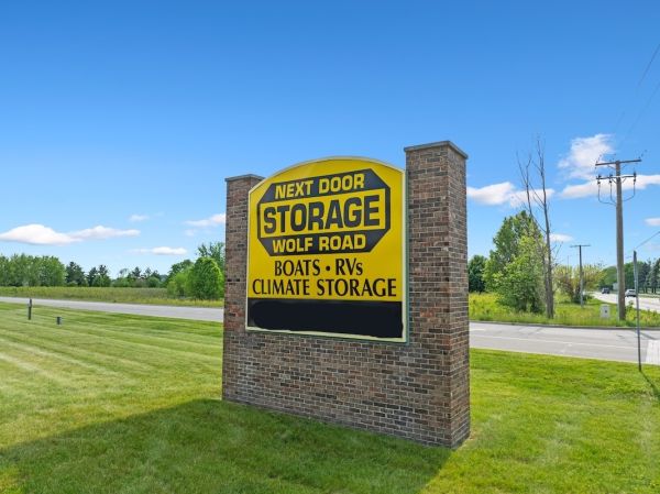 Next Door Self Storage - (Wolf Rd) Plainfield, IL - 25641 West Wolfs Road