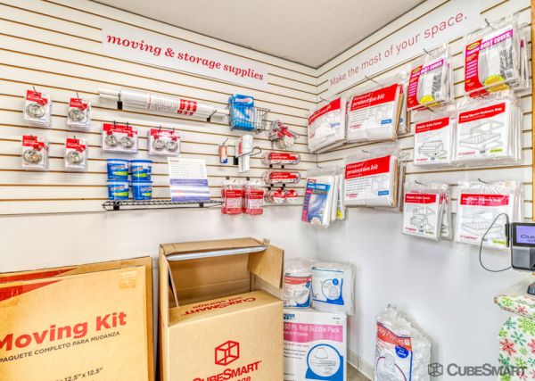 CubeSmart Self Storage - Peoria - 9219 N Industrial Rd - 9219 N Industrial Rd