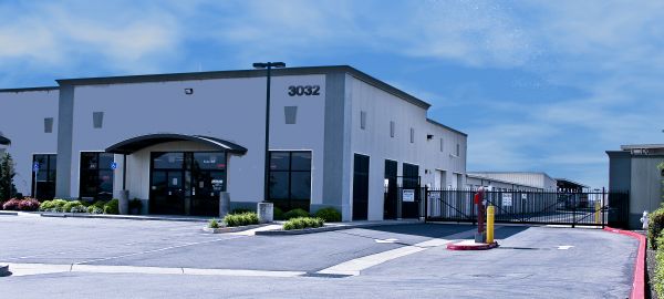 Lincoln Super Storage - 3032 Thunder Valley Court