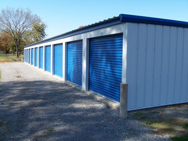 Southern Illinois Storage - 208 East Railroad Street