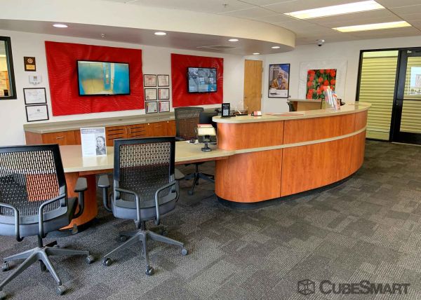 CubeSmart Self Storage - Evanston - 2484 Oakton Street