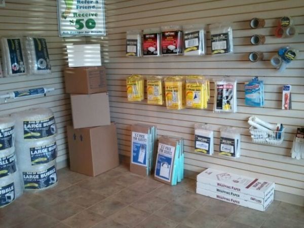 Peoples Storage - Everett - 7909 Broadway