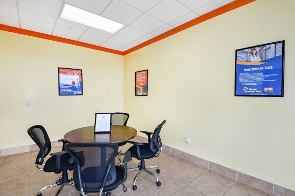 Value Store It - Fort Lauderdale - 1124 West Sunrise Boulevard