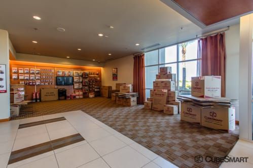CubeSmart Self Storage - Chandler - 2414 S Gilbert Rd - 2414 S Gilbert Rd